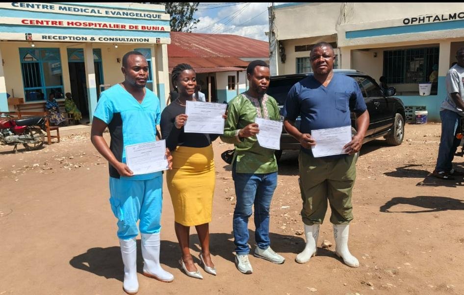 Ituri : quatre patients guéris d’Ebola présentés au public à Bunia
