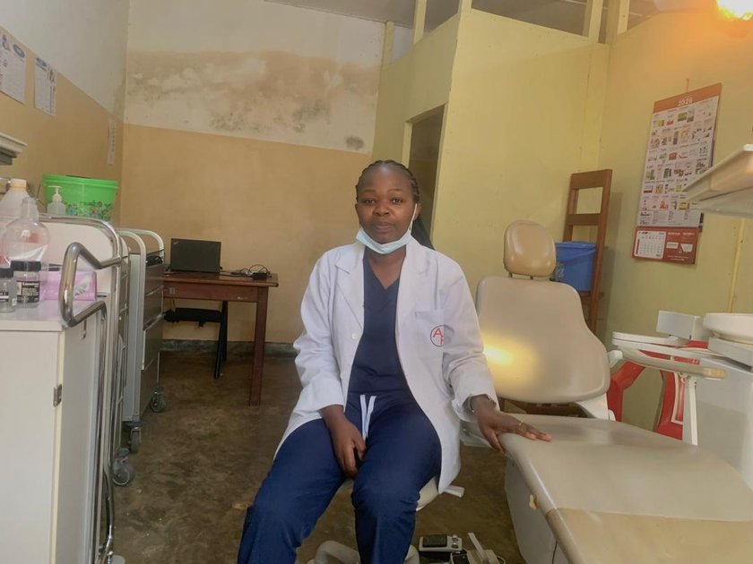 Nord-Kivu: docteure Diane Esther sensibilise la population contre les maladies bucco-dentaires et insiste sur la prévention