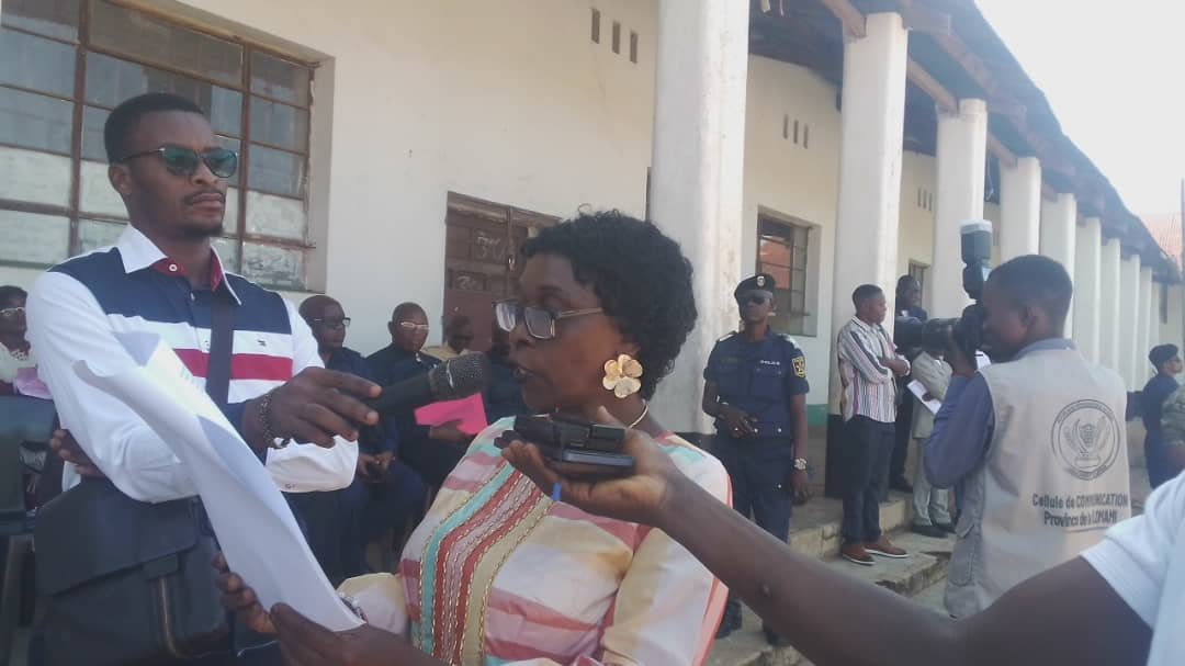 Examen d’État 2026 : plus de 14 000 candidats lancent la hors session à Lomami 1