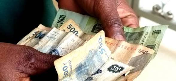 Sud-Kivu : à Kalonge, des mouvements citoyens dénoncent le refus de certains billets de francs congolais dans les échanges commerciaux