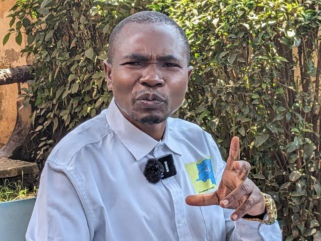 Butembo : le recrutement familial dans les entreprises fait débat, l'expert en management Kakule Kasongo Moïse appelle à privilégier la compétence