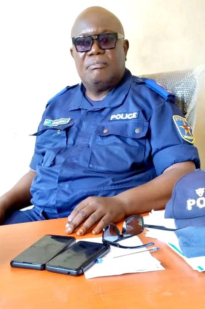 Kasaï-Central : la Police nationale démantèle un réseau mafieux de vol de carburant destiné à la construction des routes à Kananga