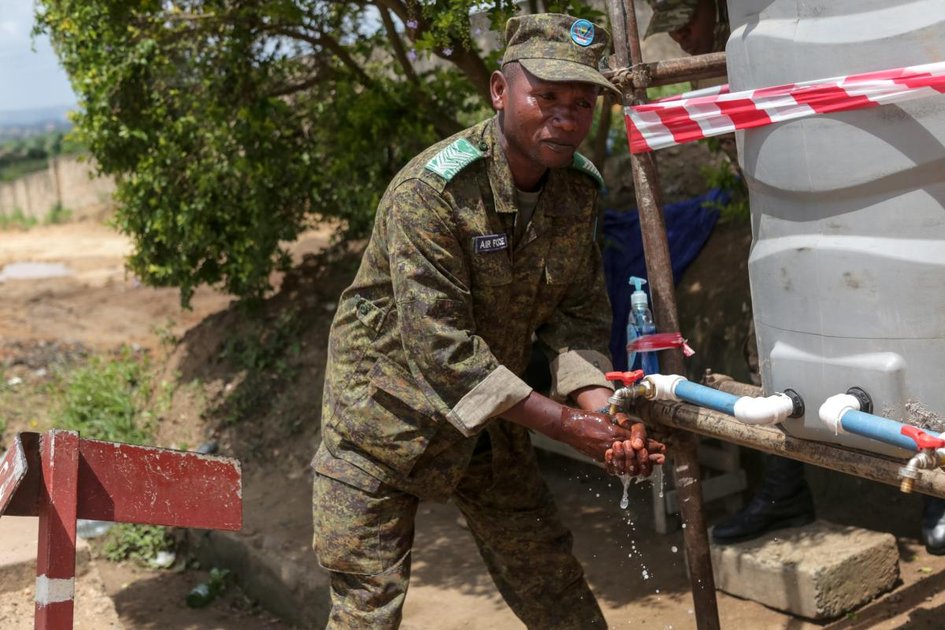 Ituri : le gouverneur militaire durcit les mesures de prévention contre Ebola