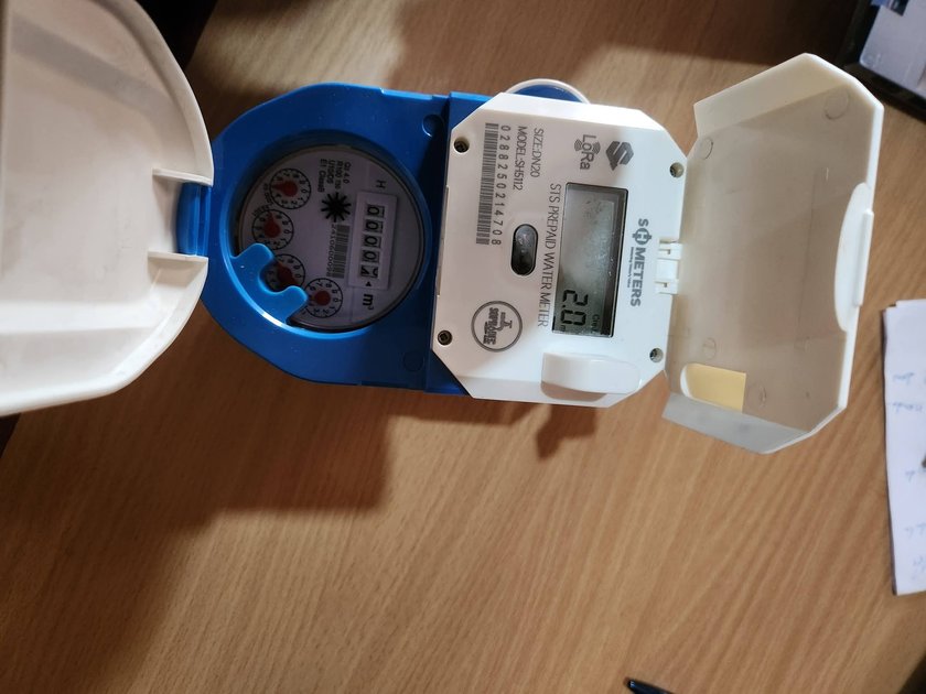 BUTEMBO : LA SOPRODEC FINALISE LA CONSTRUCTION D’UN RÉSERVOIR D’EAU À KYAGHALA POUR AMÉLIORER LA DESSERTE EN EAU POTABLE.