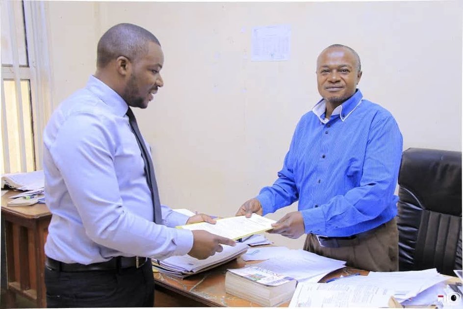 Butembo : une pétition collective initiée par Maître Sekera et les balayeurs de la ville, dénonce l’insalubrité au centre-ville