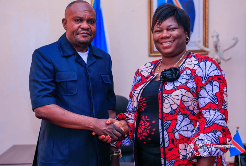 Lomami : le Gouverneur Iron-Van Kalombo Musoko reçoit la coordonnatrice du Forum Économique du Grand Kasaï « Nsangilu » à Kabinda