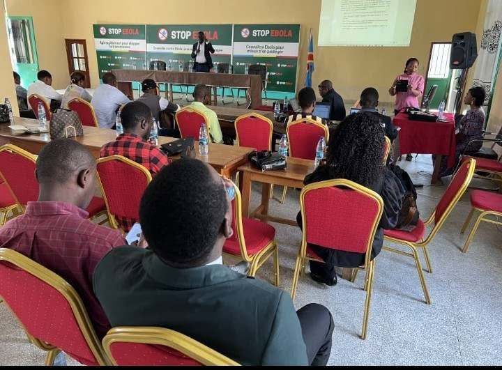 Sud-Kivu : des journalistes renforcent leurs compétences pour une couverture responsable de l'épidémie d'Ebola