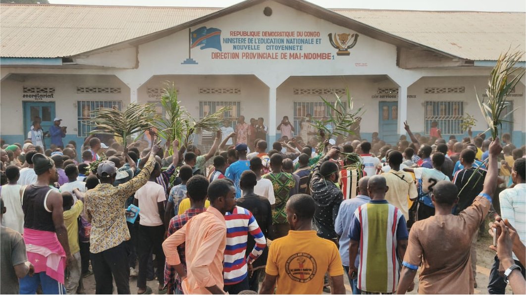 Maï-Ndombe : les enseignants d’Inongo menacent de boycotter la rentrée scolaire pour réclamer deux mois d’arriérés de salaire