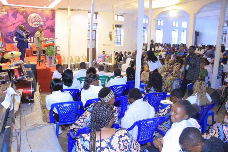 BUTEMBO : Une campagne évangélique d’enseignement et de délivrance prophétique porte un puissant message d’espoir sous la conduite de l’Apôtre Samuel Dikanyakina