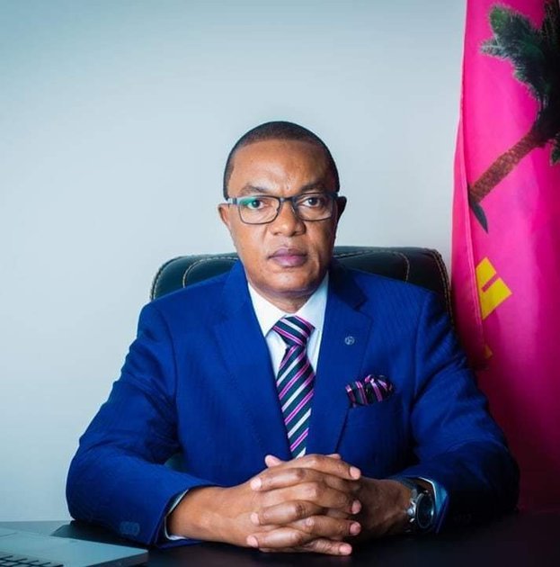 Mbuji-Mayi : Jean-Claude Bayende condamne l’agression rwandaise et appelle Joseph Kabila à privilégier la paix