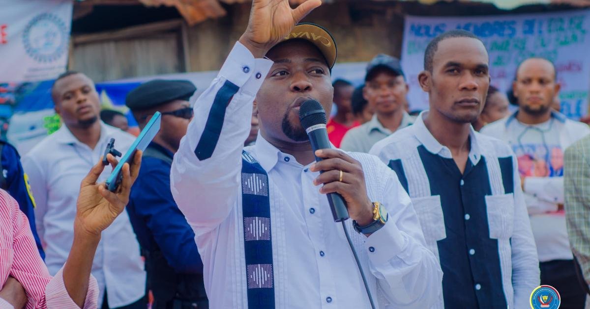 KASAÏ CENTRAL : le sénateur Jean Tshisekedi Kabasele soutient le processus de révision de la constitution