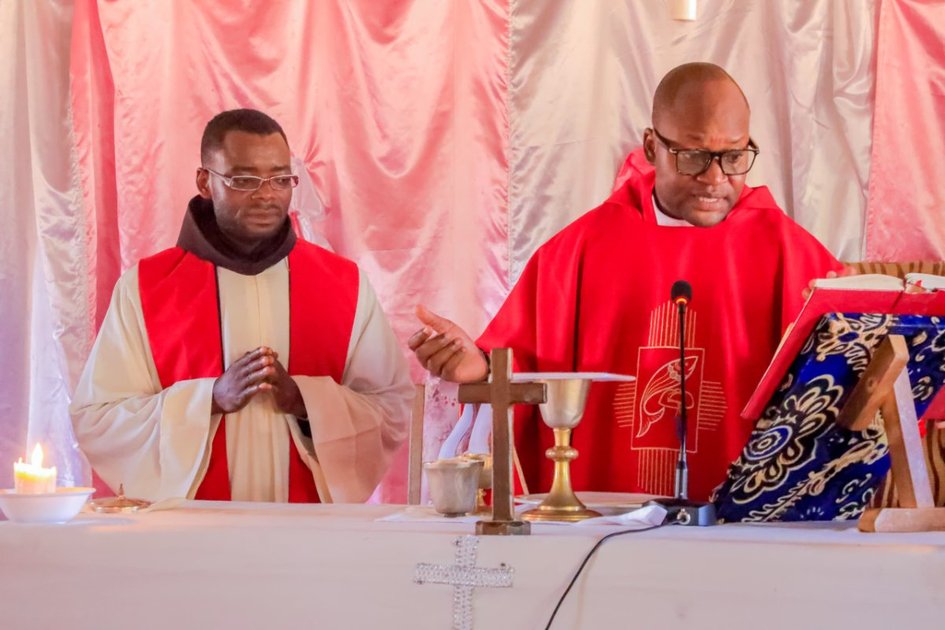 Kabinda : la paroisse universitaire Saint-Thomas-d’Aquin met l’accent sur l’amour de Dieu, du prochain et de la patrie