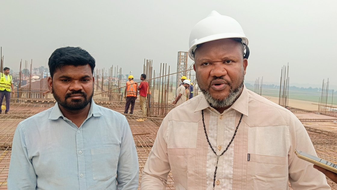 Kasaï Central : les chantiers du stade de Kanyuka et de la nouvelle aérogare de Kananga progressent, le député Marcel Tshipele promet un plaidoyer pour accélérer les travaux