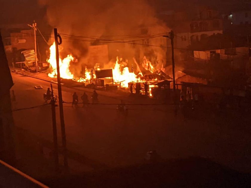 Maniema : des incendies d’édifices publics et de maisons inquiètent les habitants de Kindu