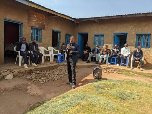 KYONDO : les agents du service de pêche et élevage sensibilisés au respect des mesures de prévention contre Ebola