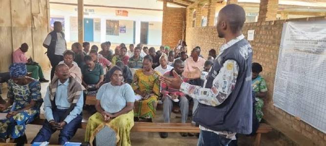 Kyondo : les jeunes leaders mobilisés dans la sensibilisation contre Ebola face à la menace de la souche Bundibugyo