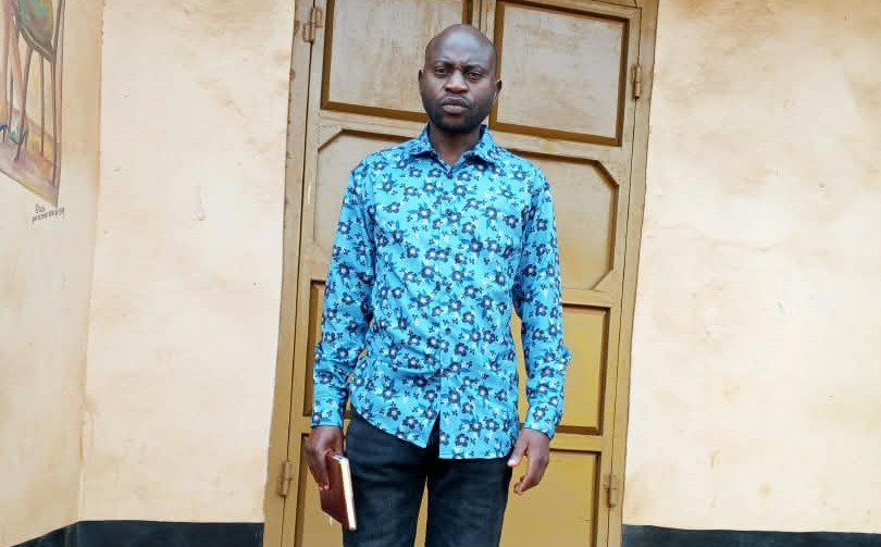 Butembo : face à la peur liée aux décès, le psychologue Kambale Mahamba Robert appelle au calme