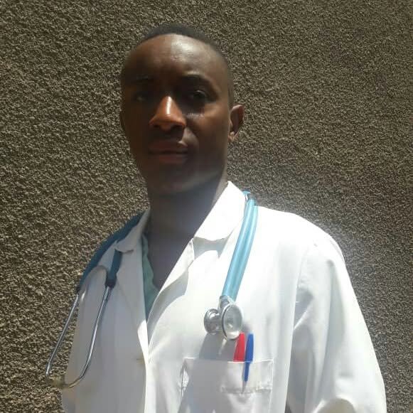 Butembo : gastrite, quels aliments éviter et lesquels privilégier ? Un médecin du centre hospitalier Maombi répond