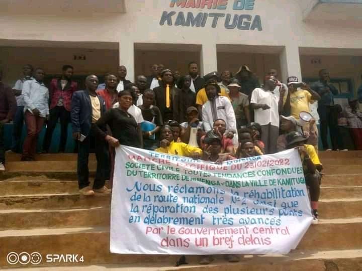 SUD-KIVU : à Mwenga, la société civile annonce une journée sans activité pour exiger la reprise des travaux sur la RN2