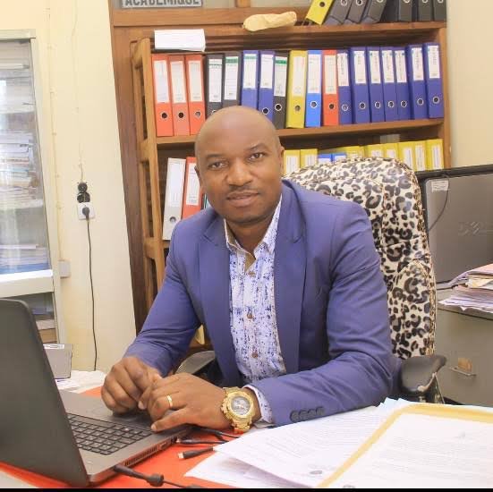 RDC : pour le professeur Nissé Mughendi, l’éviction de Bahati Lukwebo illustre le clientélisme de la démocratie congolaise