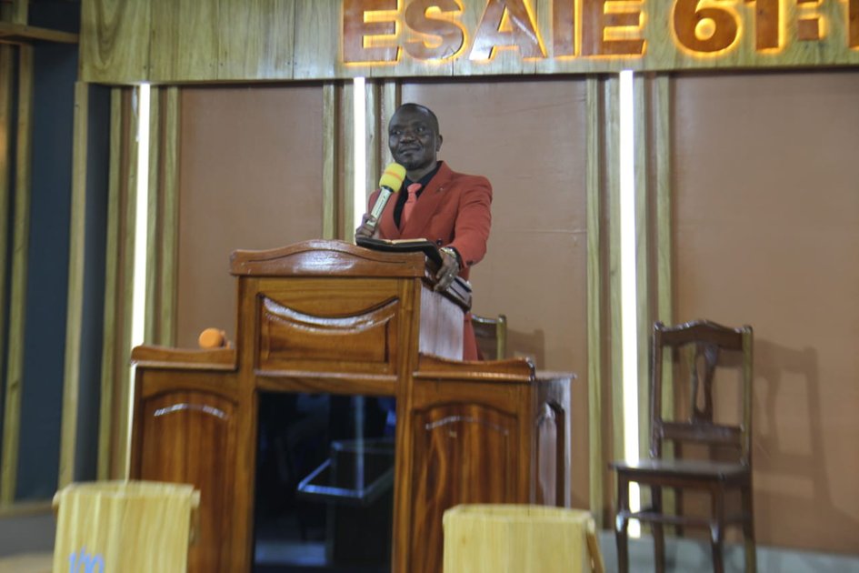 Butembo : les fidèles du ministère Ésaïe 61 invités à « écraser les serpents » par la foi