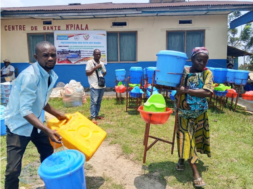 Maniema : 646 bénéficiaires reçoivent des kits de lavage des mains à Punia
