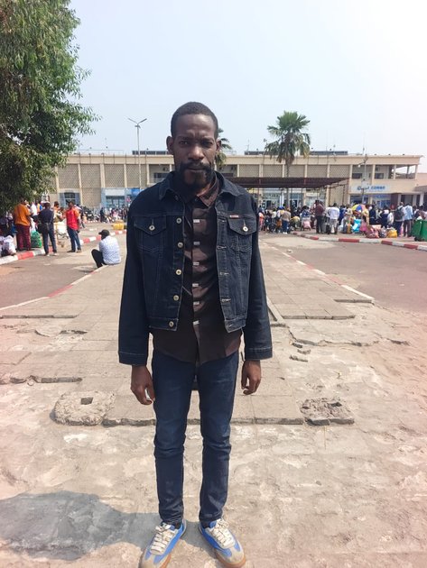 Kananga : après 36 ans de souffrance, François Kamuena retrouve une vie normale grâce à une intervention chirurgicale