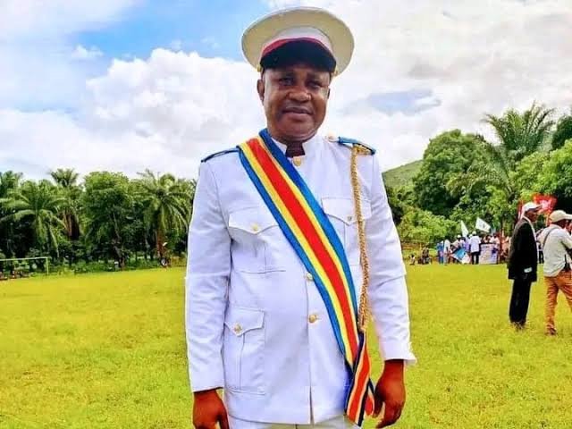 Fizi : Samy Kalonji l’administrateur du territoire appelle les communautés à renforcer la cohésion après des affrontements entre deux factions Wazalendo