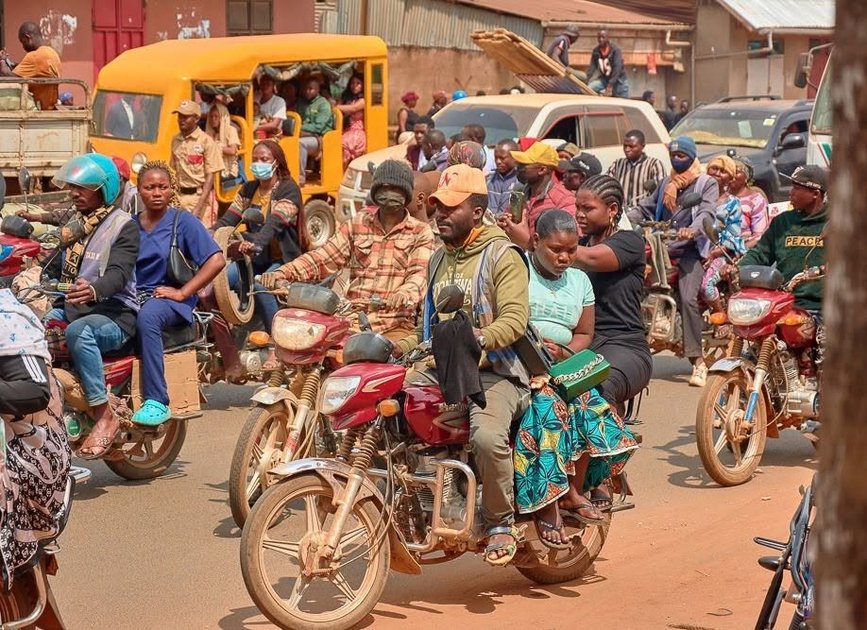 Butembo : face à la hausse du prix du taxi, le « mushambiko » gagne du terrain