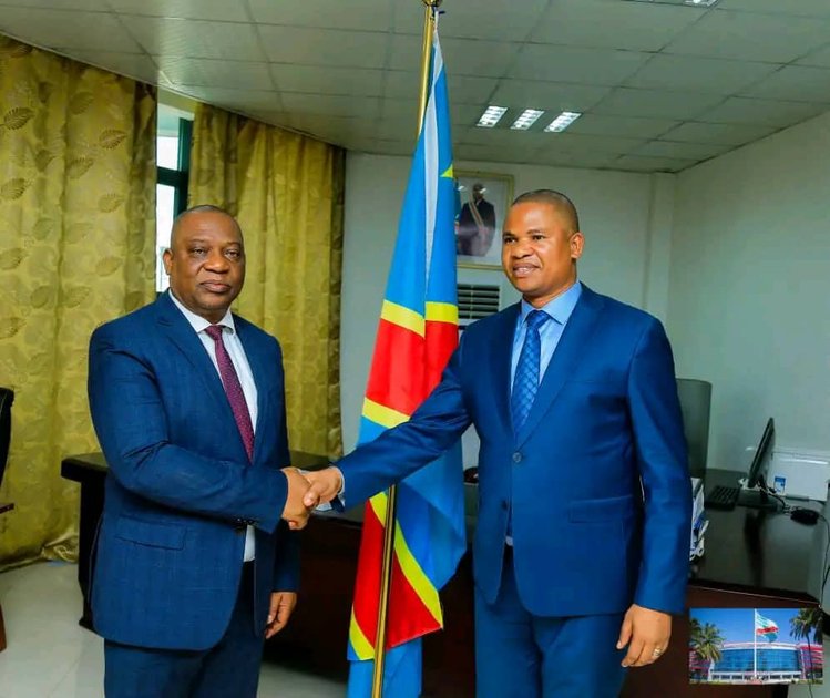HAUT-KATANGA : le gouverneur Martin Kazembe Shula en mission d’affaires en namibie pour renforcer les opportunités d’investissement