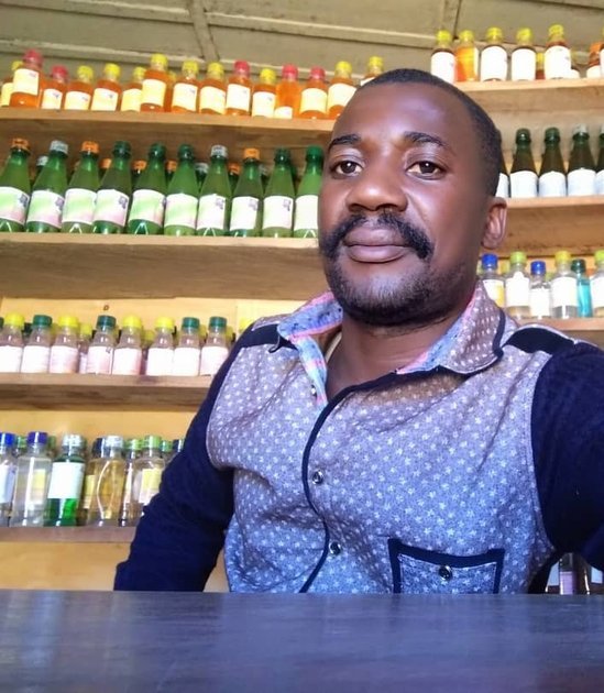 Nord-Kivu : la confédération des tradipraticiens dénonce la vente illicite de médicaments traditionnels en plein air