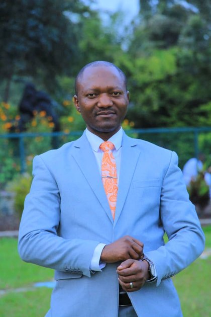 Butembo : le psychologue Vincent Sikulimwenge alerte sur les conséquences du visionnage de films violents chez les enfants