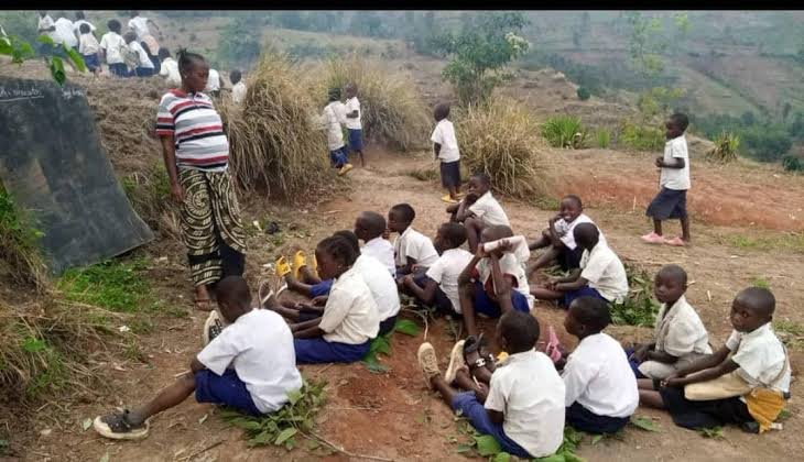 Sud-Kivu : à Kabare, la jeunesse craint une hausse des abandons scolaires avant la rentrée de septembre