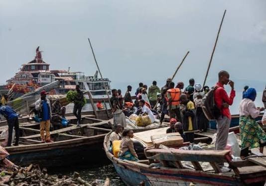Kalehe : la société civile alerte sur les risques de naufrages sur le lac Kivu pendant la saison sèche