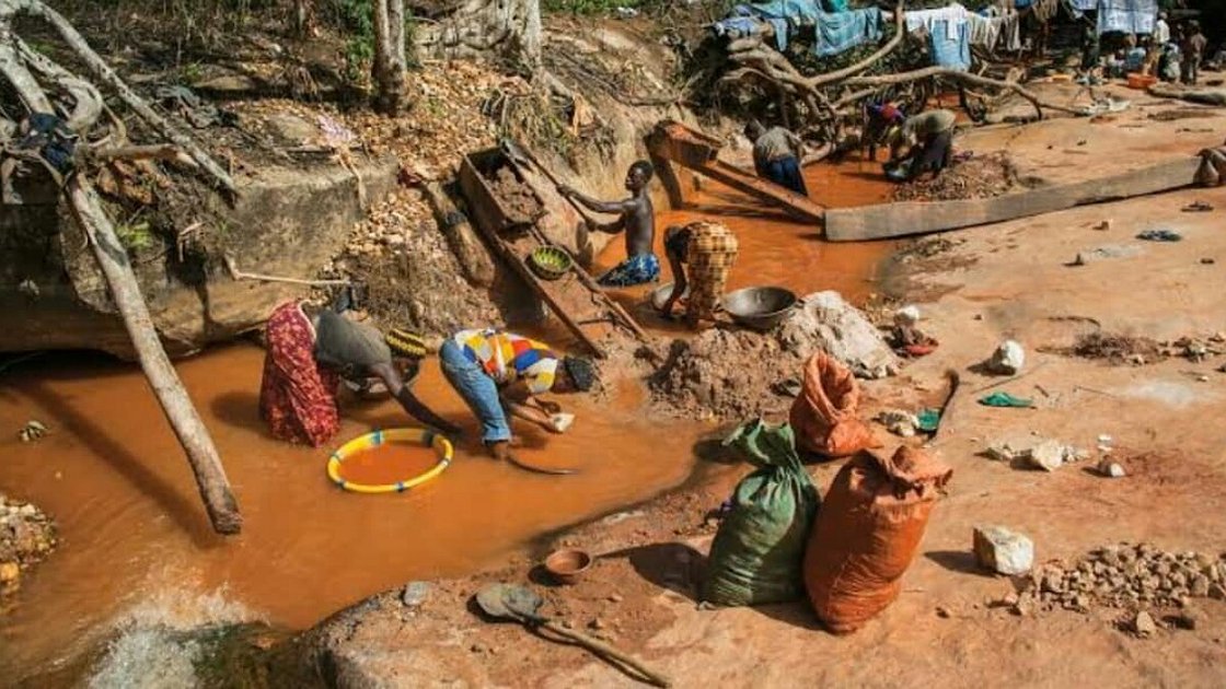 Kasaï-Oriental : la résurgence du phénomène « Diamanyi » dans les marchés de Mbuji-Mayi inquiète vendeurs et consommateurs