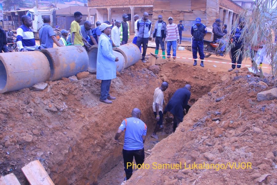 BUTEMBO : Des buses installées près du pont CUGEKI pour améliorer le drainage et fluidifier la circulation à Bulengera