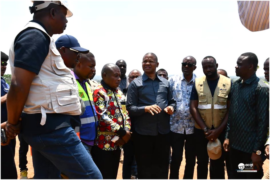 Haut-Katanga : à Mitwaba, le gouverneur intérimaire Martin Kazembe Shula annonce des projets de développement et appelle au soutien du référendum